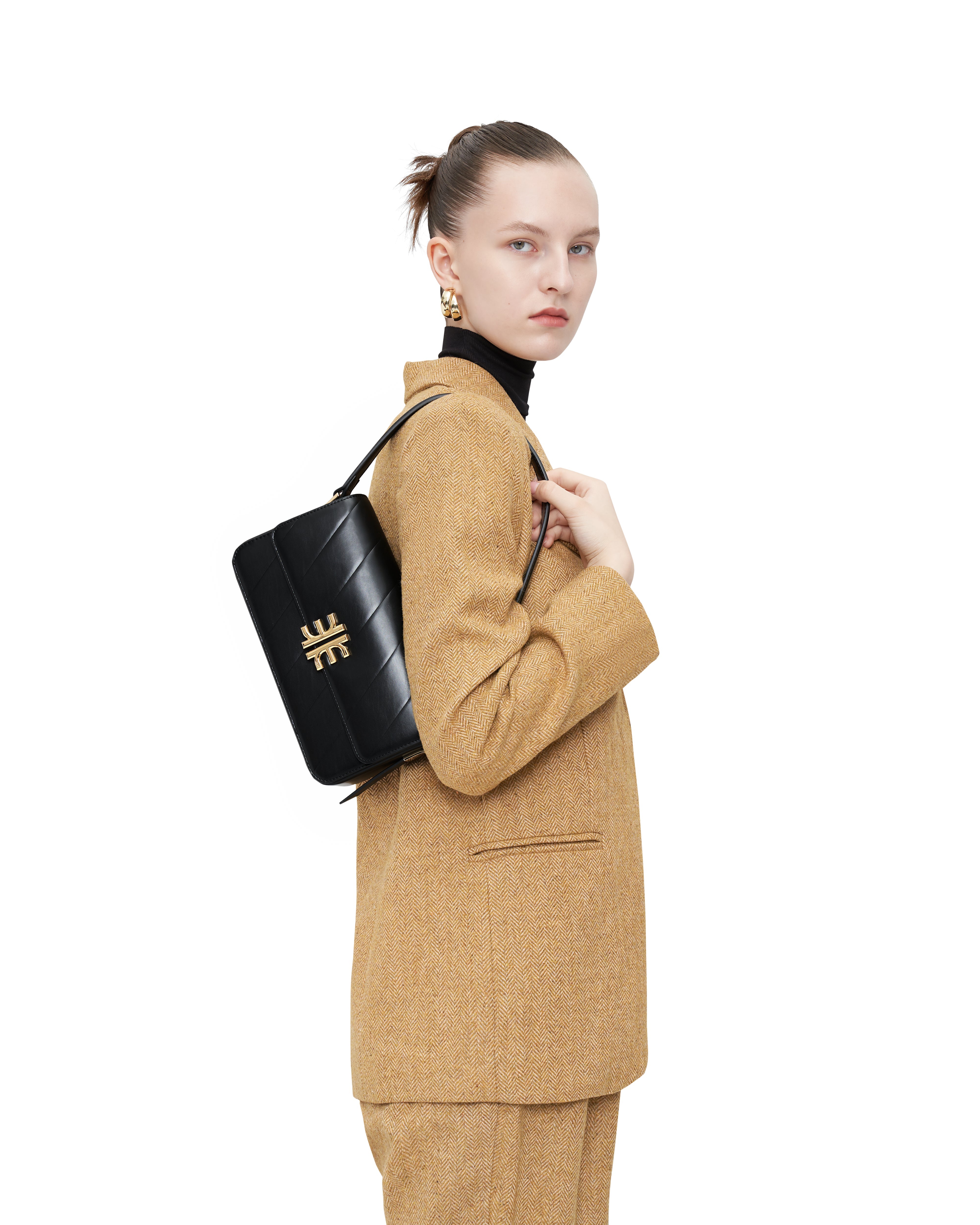 Mira Shoulder Bag Black JW PEI Outlet