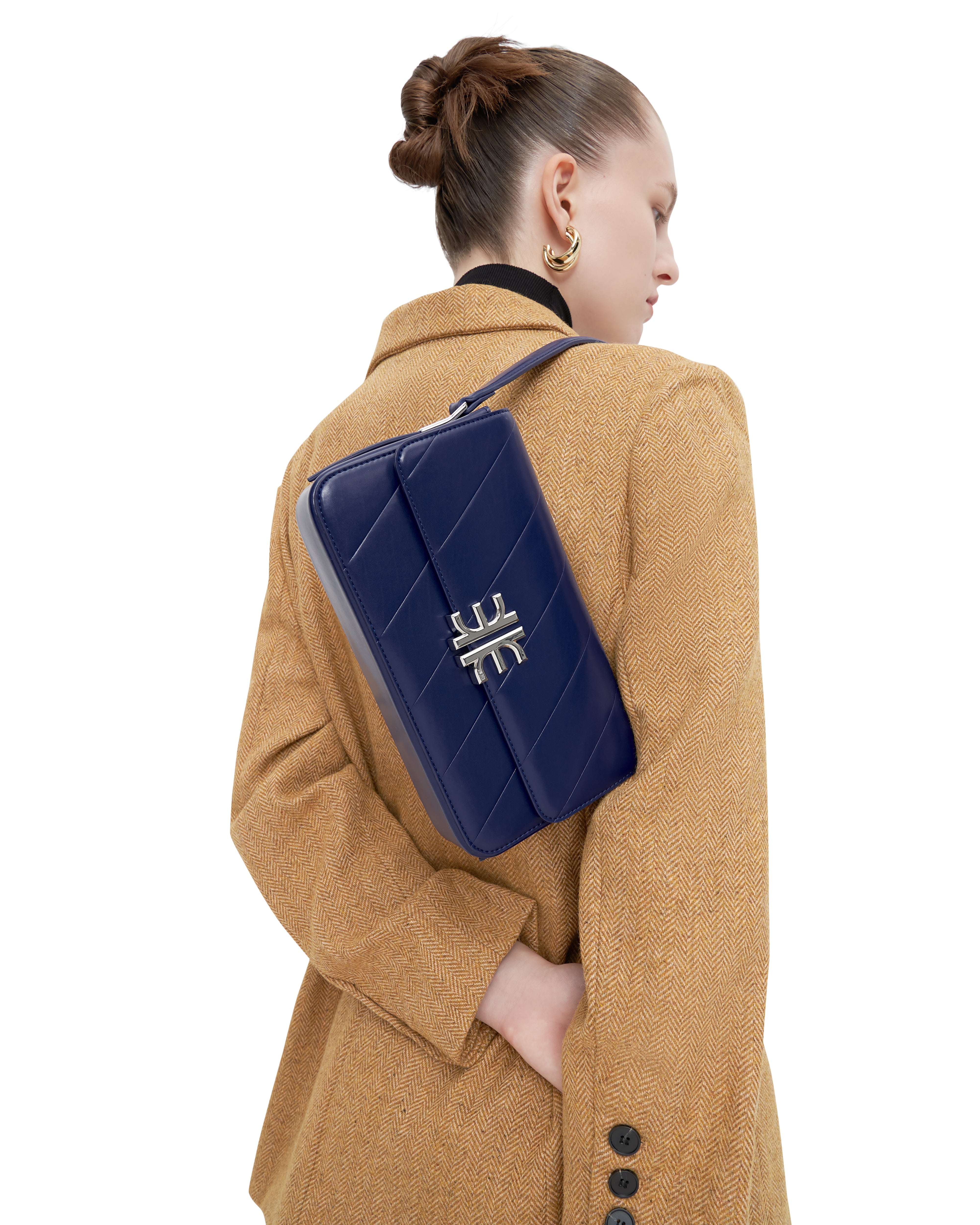 Mira Shoulder Bag Dark Blue JW PEI Outlet
